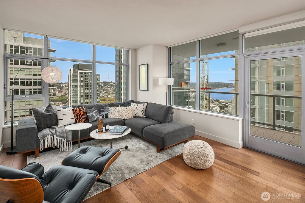 Photo of 588 Bell Street #3702S, Seattle, WA 98121 (MLS # 2426817)