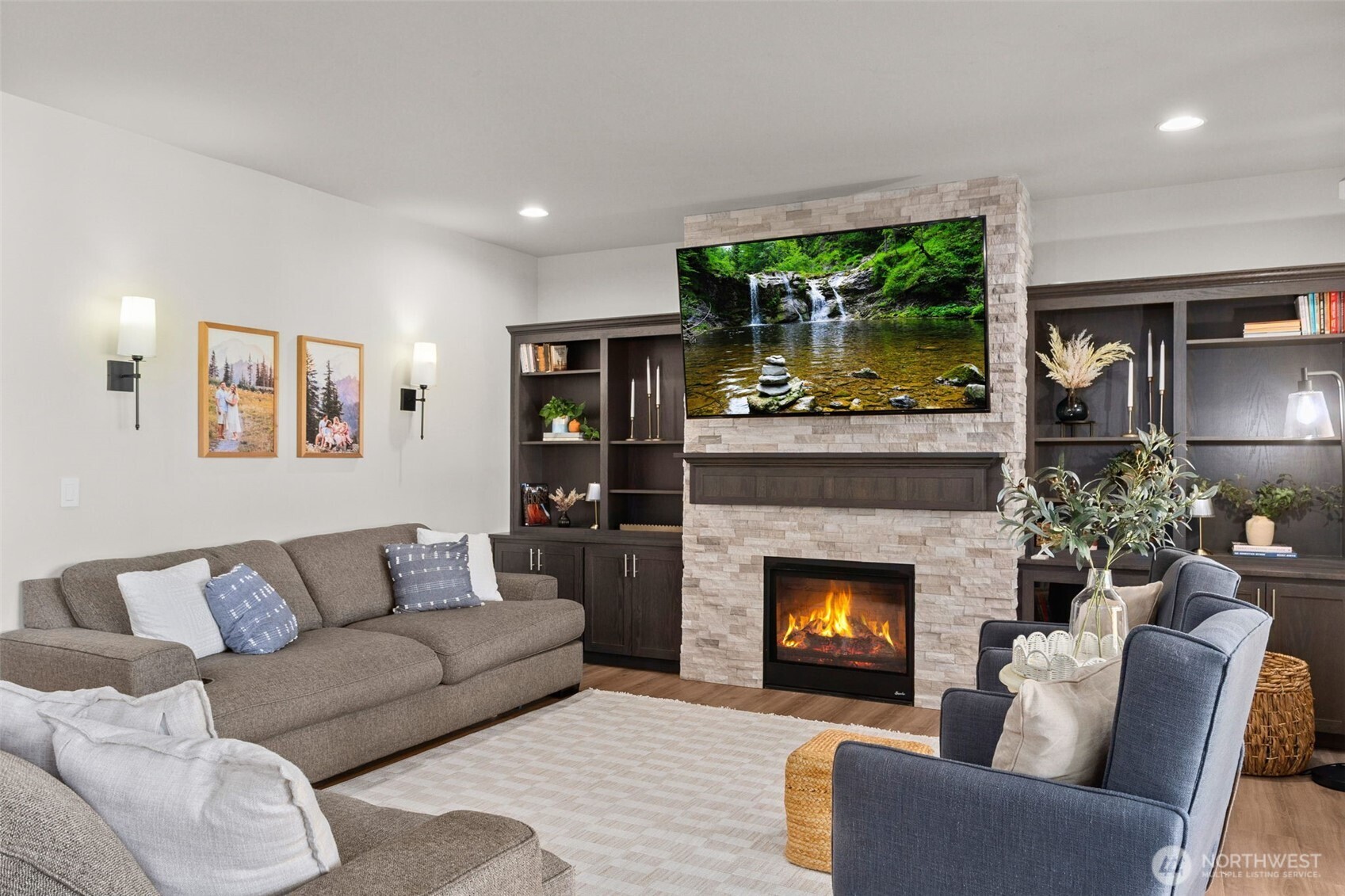 4818 Plover Street NE