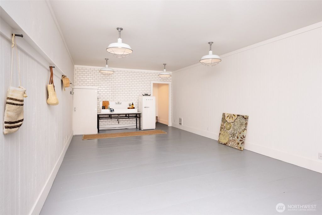 Photo of 381 Wallace Way NE #109, Bainbridge Island, WA 98110 (MLS # 2477994)