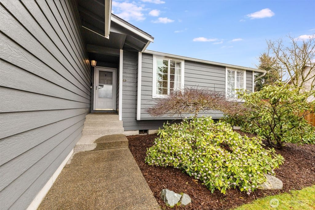 Photo of 17125 114th Avenue Ct E, Puyallup, WA 98374 (MLS # 2490241)