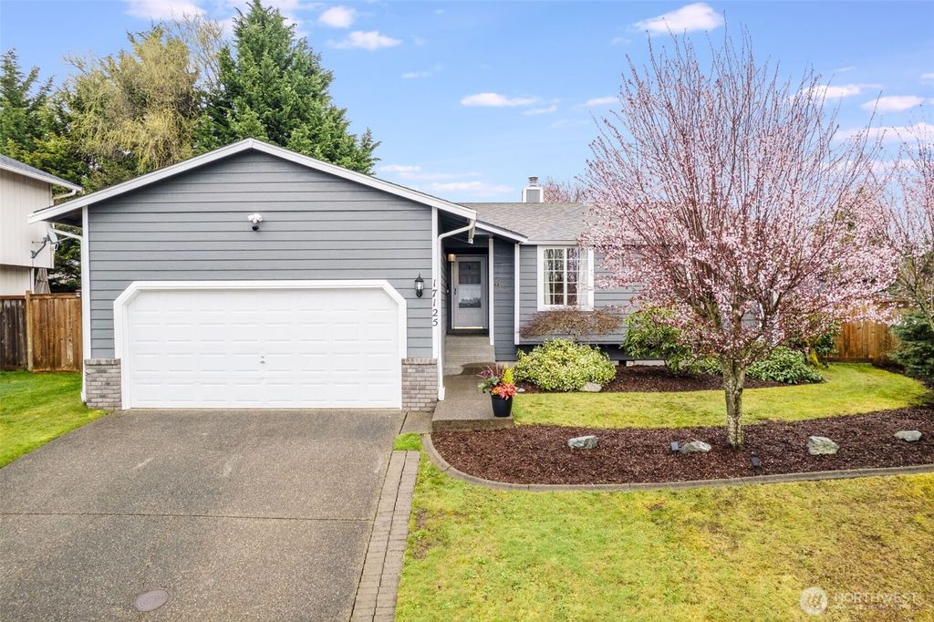 Photo of 17125 114th Avenue Ct E, Puyallup, WA 98374 (MLS # 2490241)