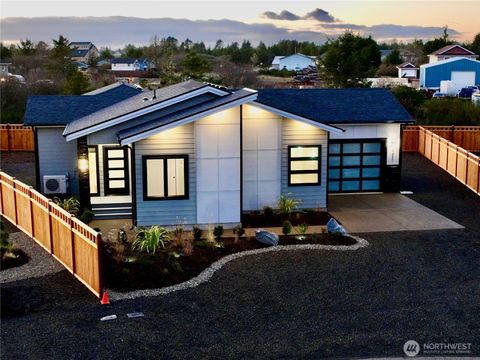 996 Alida Court SE Ocean Shores WA 98569