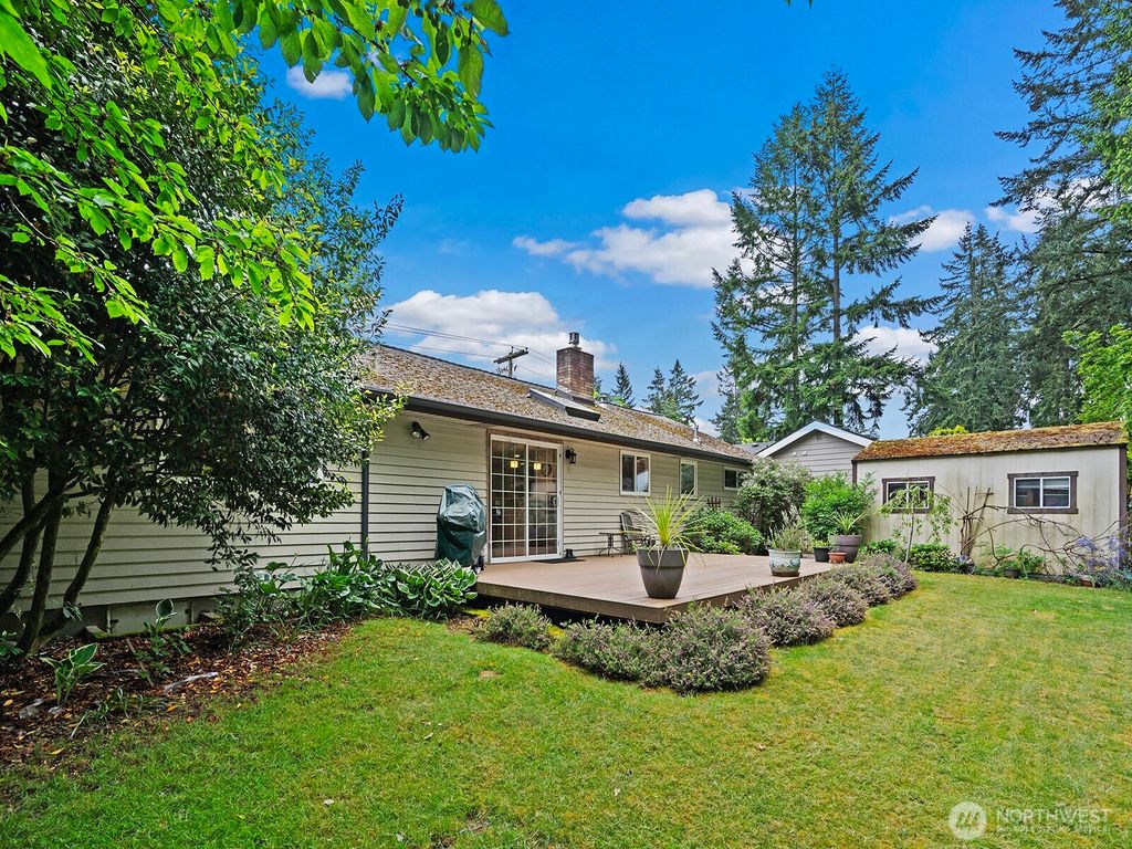 Photo of 5059 119th Avenue SE, Bellevue, WA 98006 (MLS # 2415308)