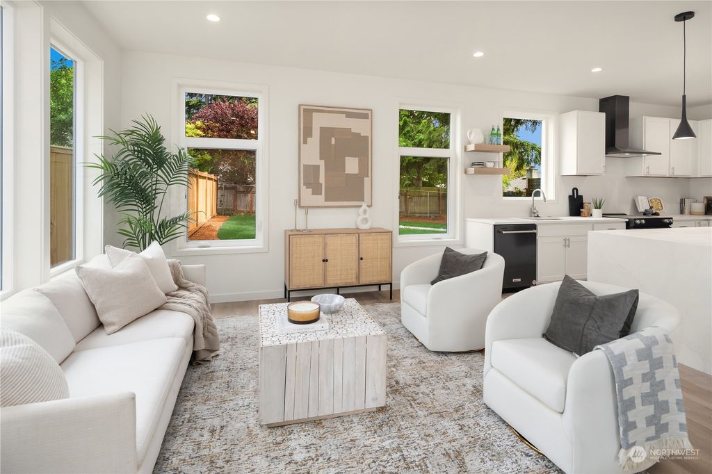 Photo of 12065 NE 137th Court, Kirkland, WA 98034 (MLS # 2295983)