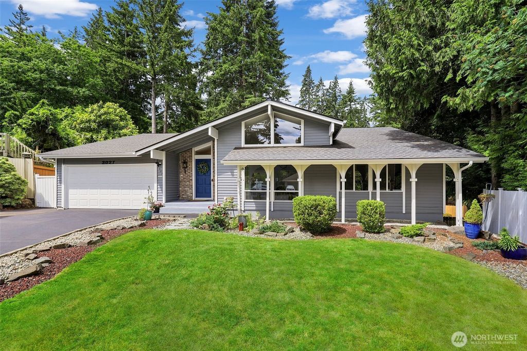 Photo of 3027 167th Avenue NE, Bellevue, WA 98008 (MLS # 2548803)