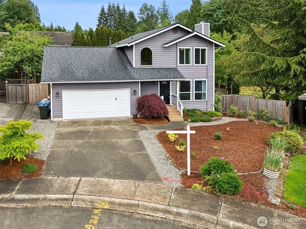 Photo of 13741 SE 201st Street, Kent, WA 98042 (MLS # 2531648)