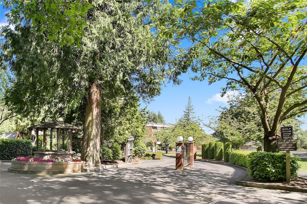 Photo of 10921 Glen Acres Drive S #18A, Seattle, WA 98168 (MLS # 2068644)