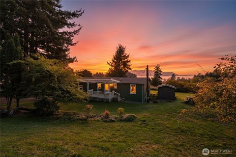 Photo of 2061 Granger Way, Lummi Island, WA 98262 (MLS # 2445165)