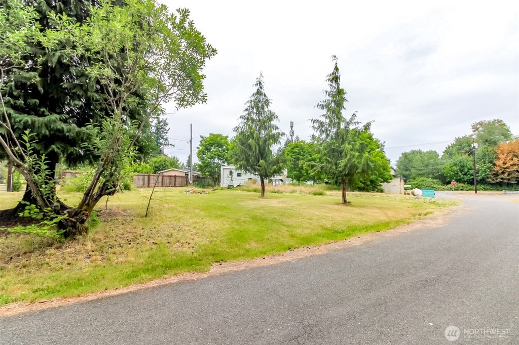 Photo of 4005 Rich Loop E LOOP, Olympia, WA 98501 (MLS # 2582030)