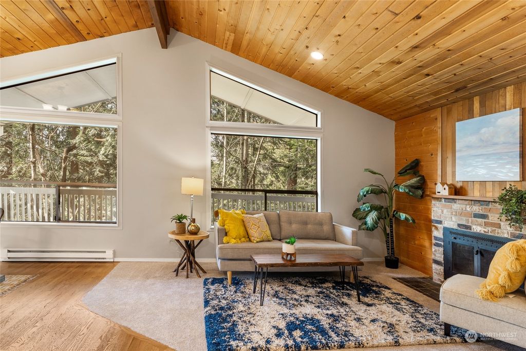 Photo of 21440 NE Union Hill Road, Redmond, WA 98053 (MLS # 2286797)