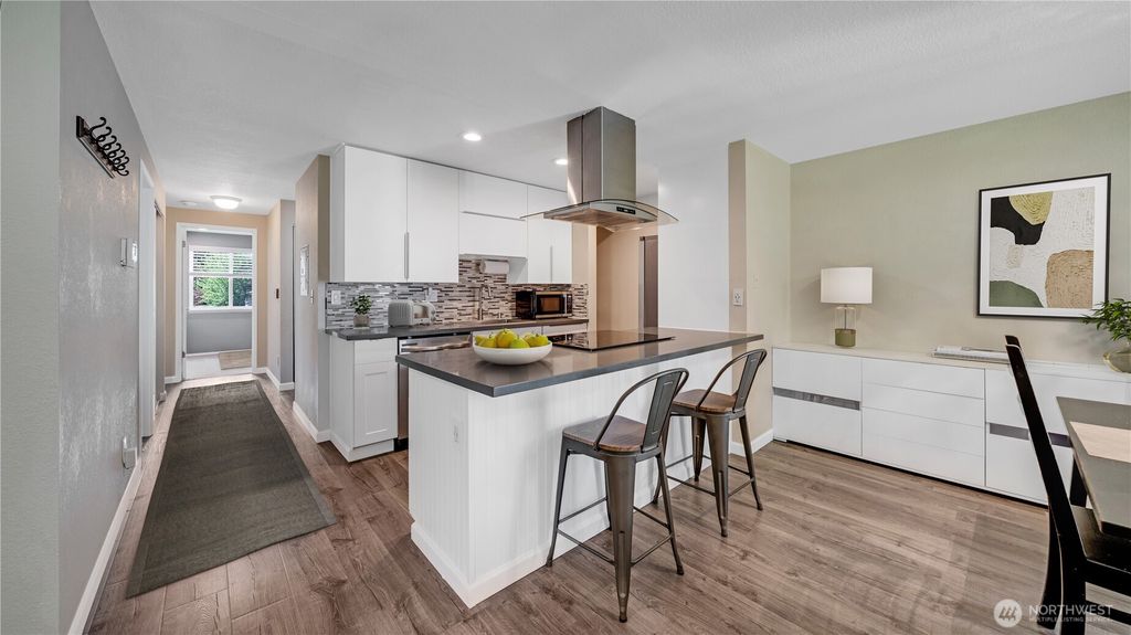 Photo of 25732 115th Avenue SE #C203, Kent, WA 98030 (MLS # 2369663)