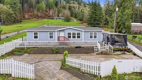Photo of 5452 Meeker Drive, Kalama, WA 98685 (MLS # 2462797)