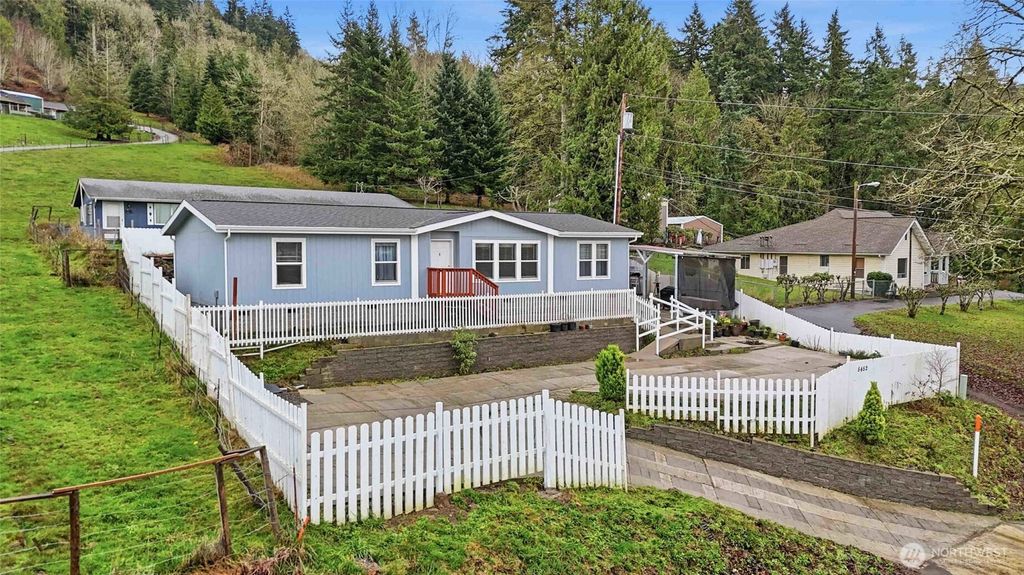 Photo of 5452 Meeker Drive, Kalama, WA 98685 (MLS # 2462797)