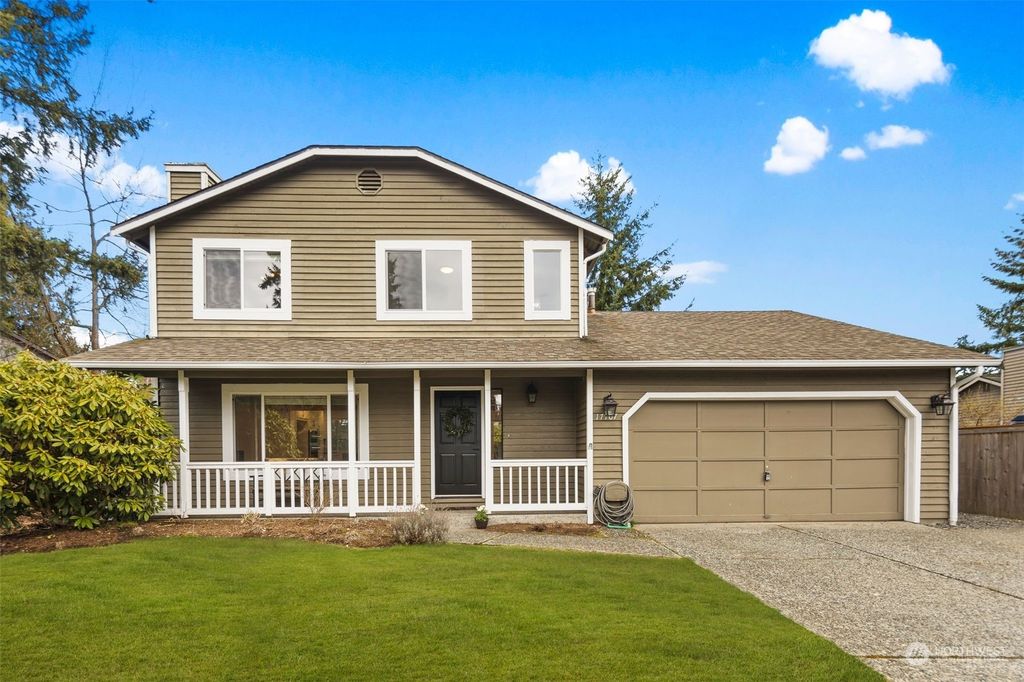 Photo of 17107 30th Drive SE, Bothell, WA 98012 (MLS # 2045636)