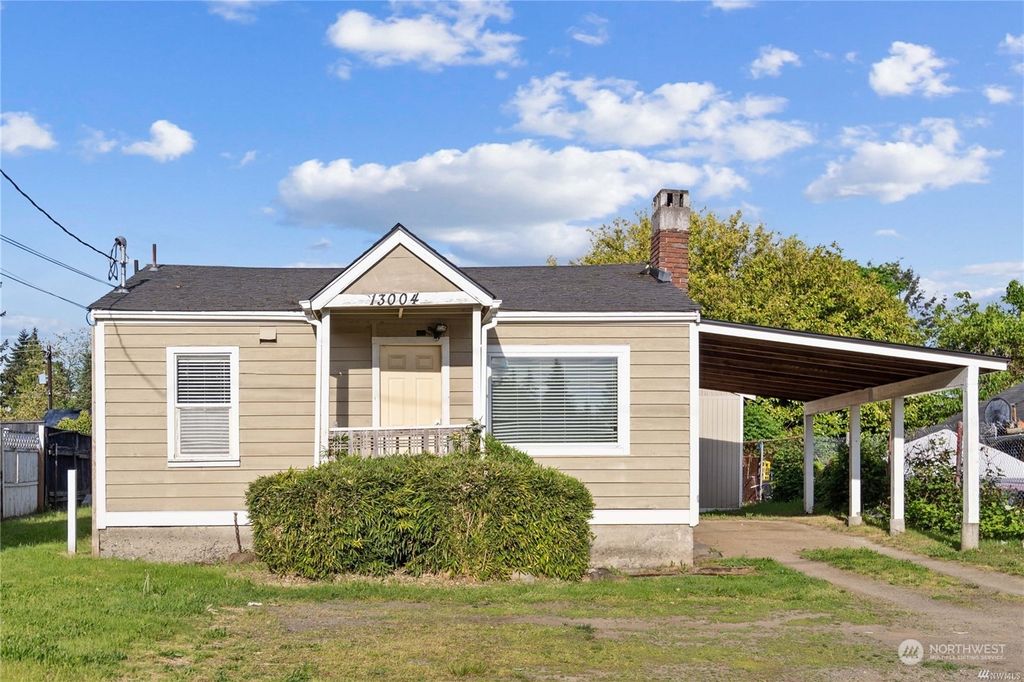 Photo of 13004 1st Avenue S, Burien, WA 98168 (MLS # 2157135)