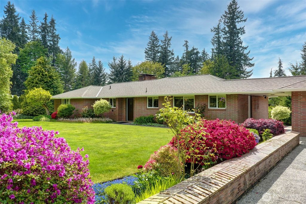 Photo of 19416 84th Avenue W, Edmonds, WA 98026 (MLS # 2514258)