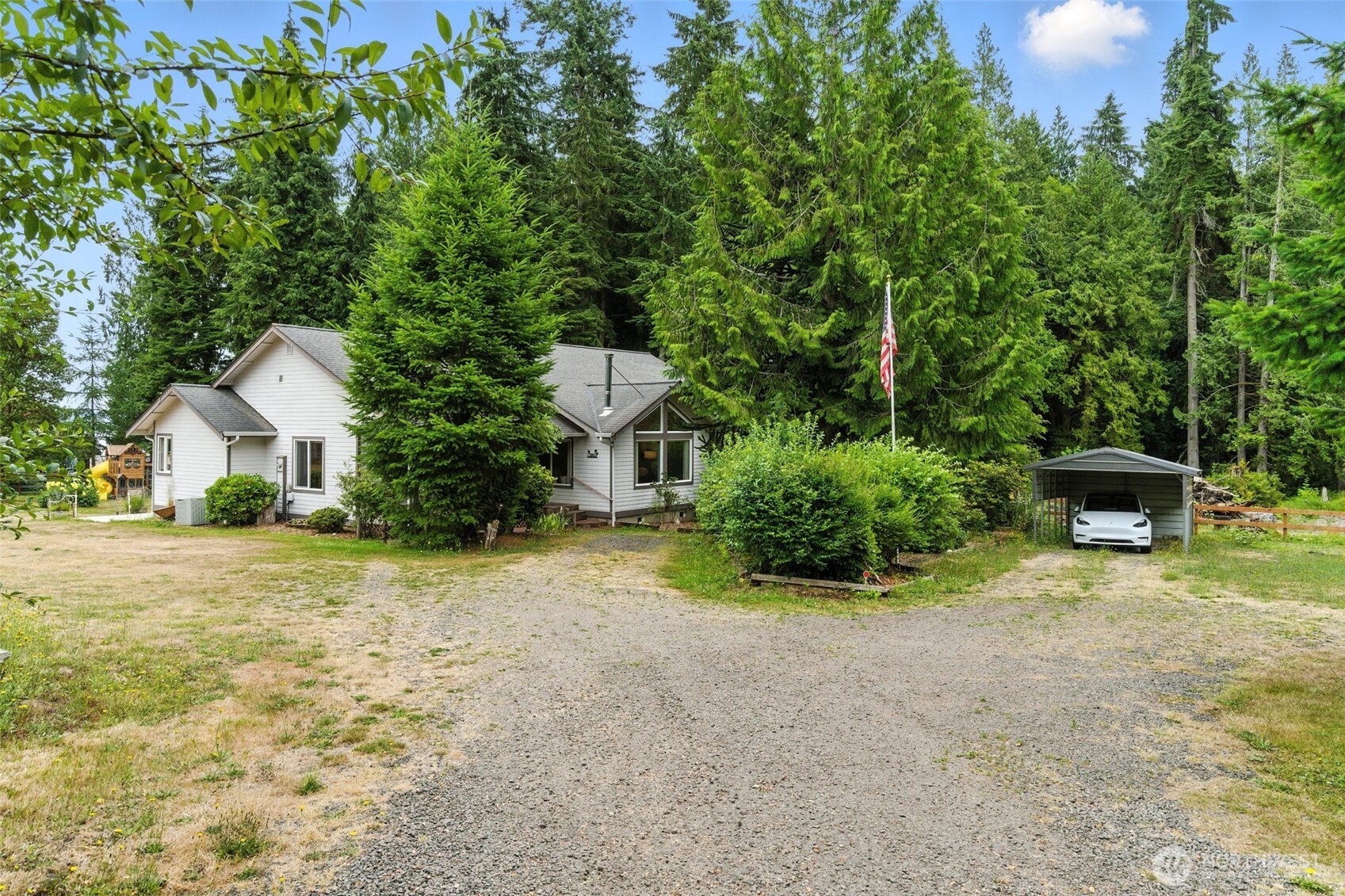 3863 Paradise Bay Road