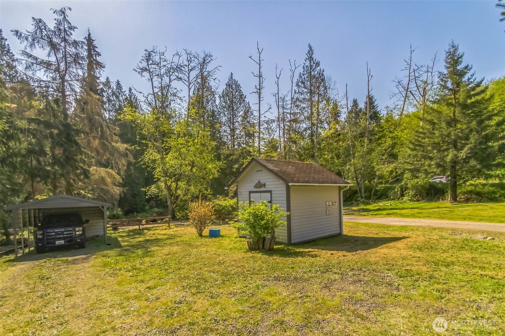 3863 Paradise Bay Road