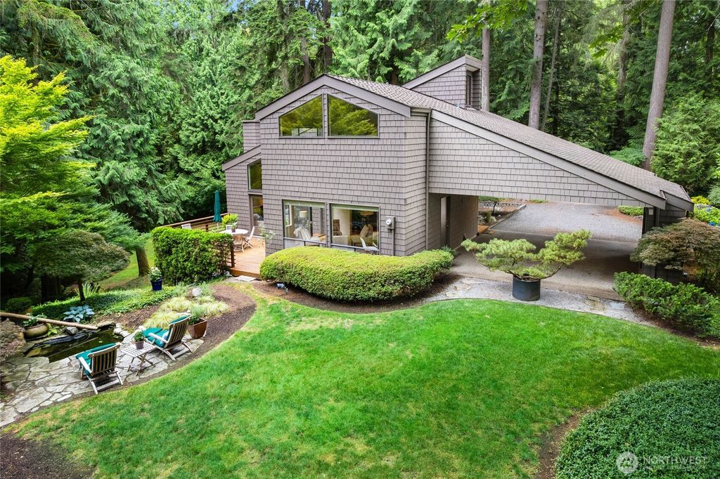 Photo of 22526 53rd Avenue SE, Bothell, WA 98021 (MLS # 2424379)
