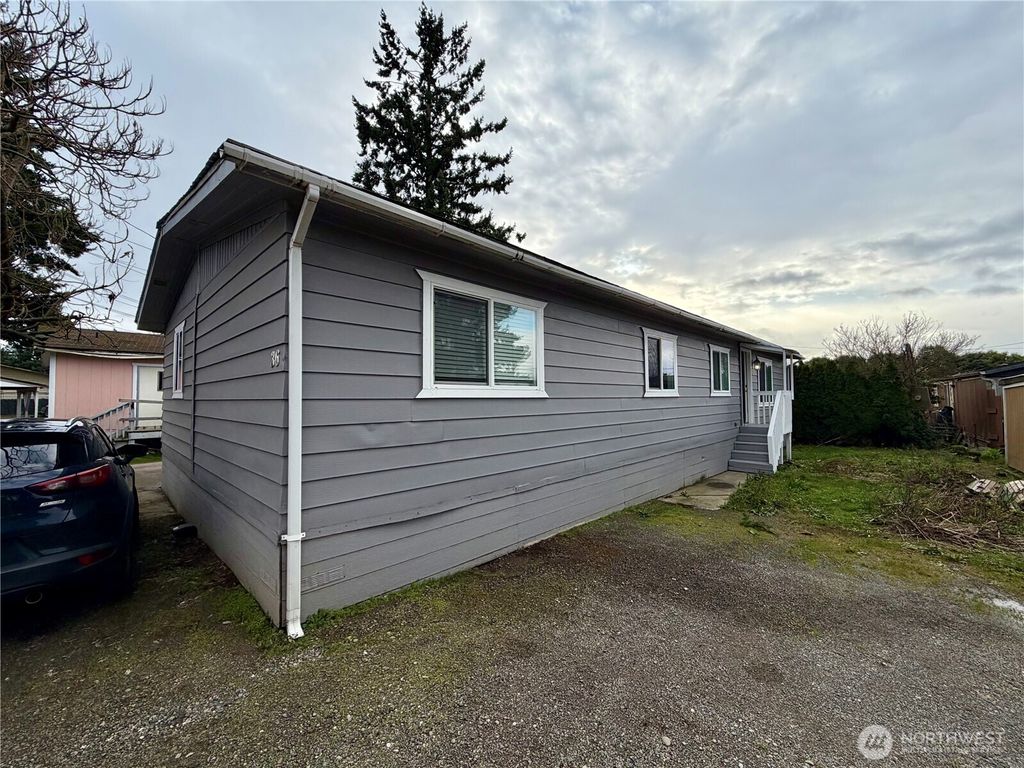 Photo of 2304 A Street SE #36, Auburn, WA 98002 (MLS # 2463513)