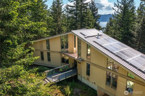 808 Pioneer Hill Road Orcas Island WA 98279
