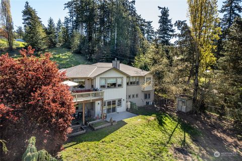 A home in Camano Island