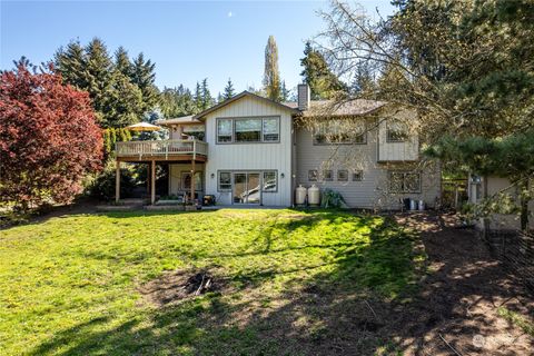 A home in Camano Island