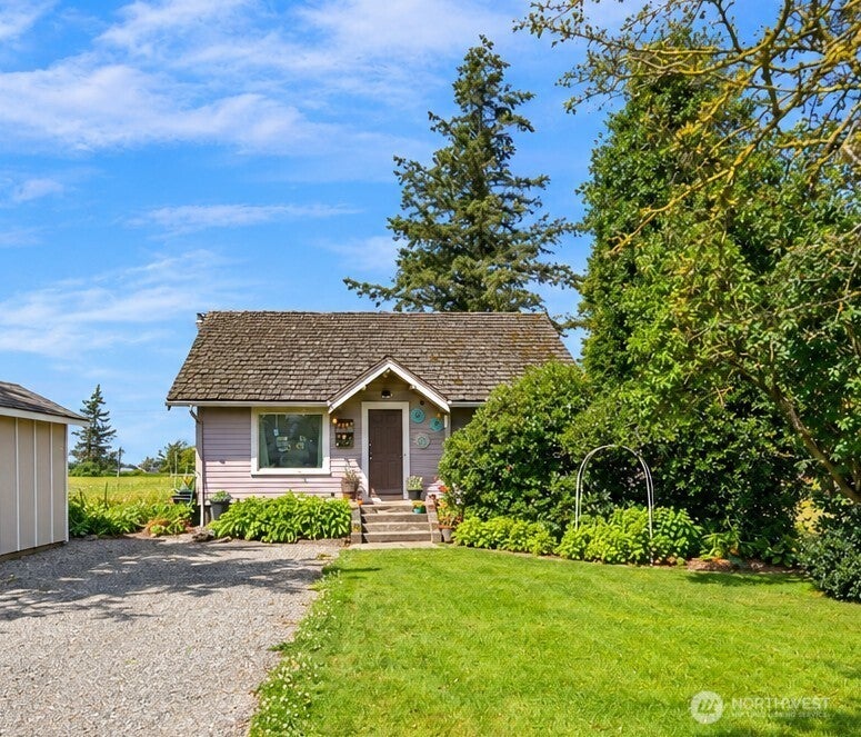 Photo of 9547 Swartwood Road, Sumas, WA 98295 (MLS # 2566837)