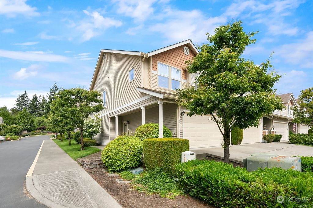 Photo of 15405 35th Avenue W #K27, Lynnwood, WA 98087 (MLS # 2253543)