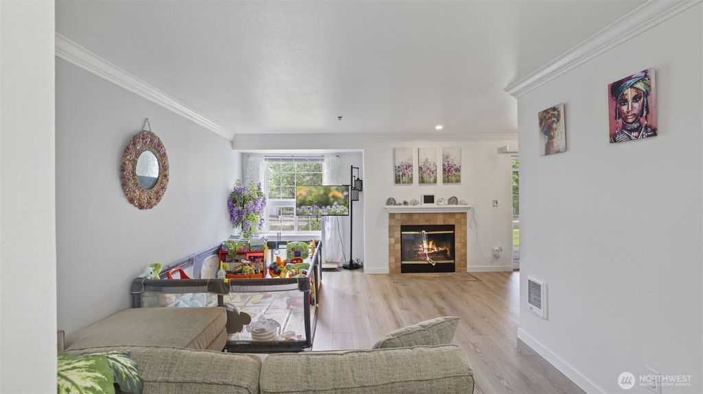 Photo of 28311 18th Avenue S #A102, Federal Way, WA 98003 (MLS # 2379757)