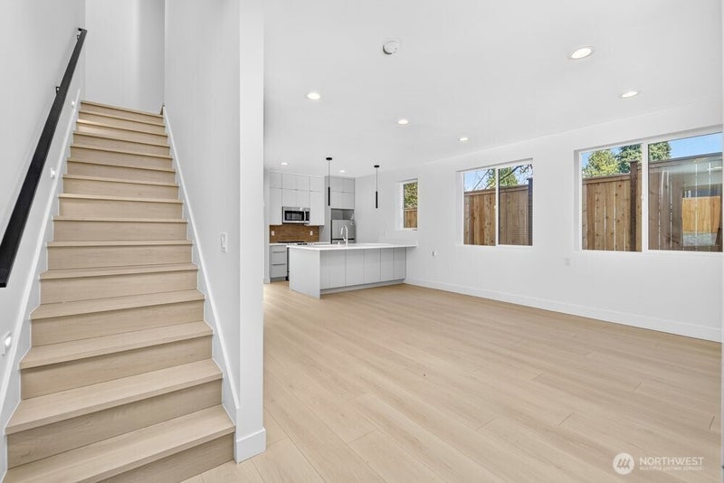 1220 NE 100th Street