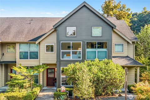 Photo of 2811 S Columbian Way, Seattle, WA 98108 (MLS # 2490759)