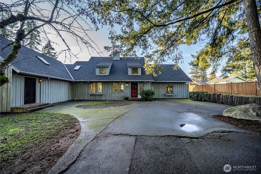 Photo of 1712 S Tyler Street, Tacoma, WA 98405 (MLS # 2471598)