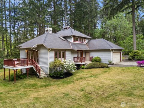 Photo of 7983 NE Walden Lane, Bainbridge Island, WA 98110 (MLS # 2523452)