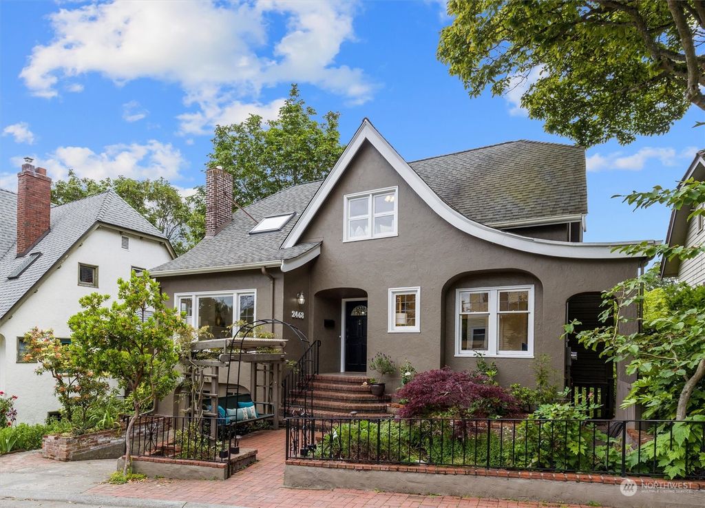 Photo of 2468 Lorentz Place N, Seattle, WA 98109 (MLS # 1999846)