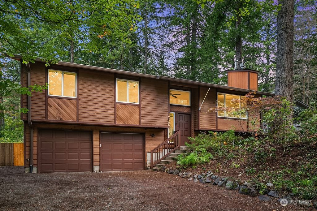 Photo of 43225 SE 172nd Street, North Bend, WA 98045 (MLS # 2164129)