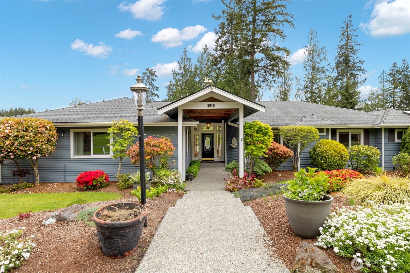 123 Greenview Lane