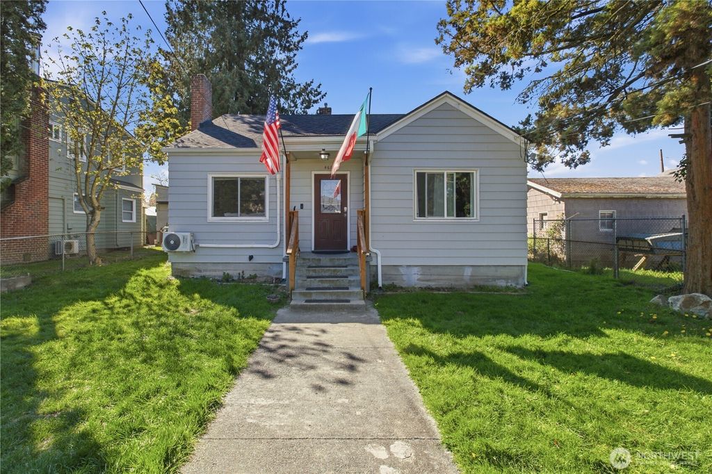 Photo of 4610 E C Street, Tacoma, WA 98404 (MLS # 2506697)
