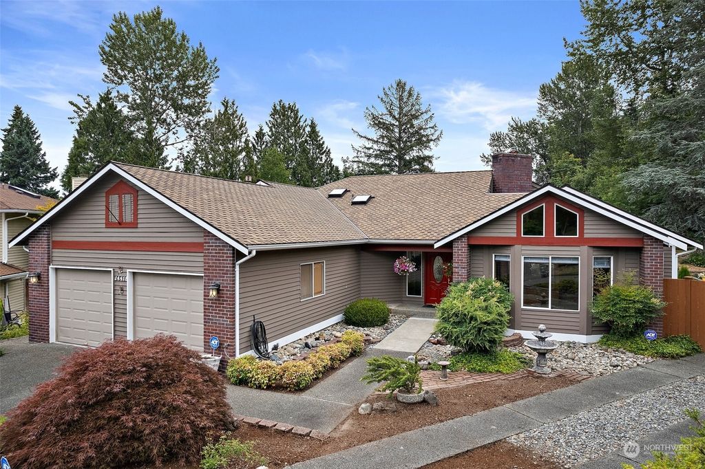 Photo of 14419 SE 256th Place, Kent, WA 98042 (MLS # 2143964)