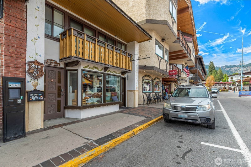 219 8th Street A