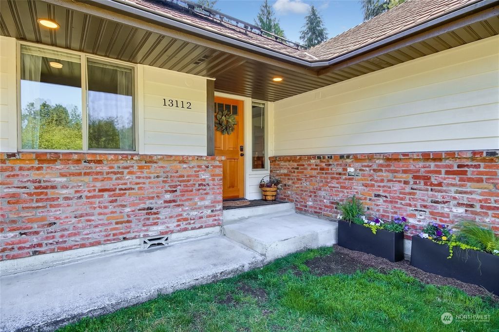 Photo of 13112 12th Street SE, Lake Stevens, WA 98258 (MLS # 2254830)