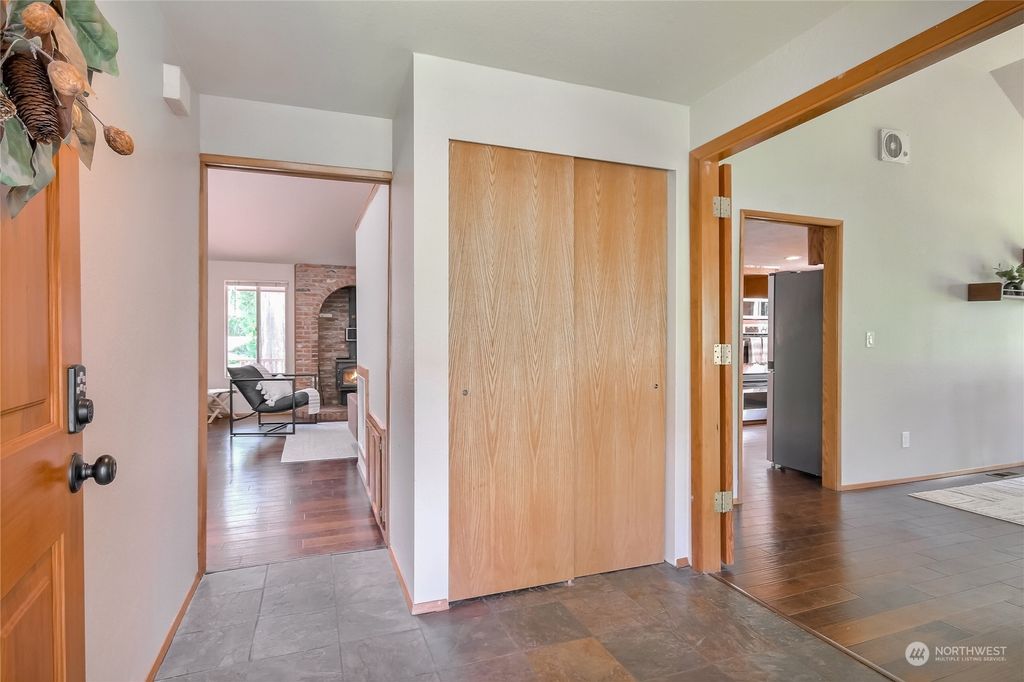 Photo of 13112 12th Street SE, Lake Stevens, WA 98258 (MLS # 2254830)