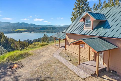 Photo of 6523 Camp Naborlee Road, Fruitland, WA 99129 (MLS # 2521508)