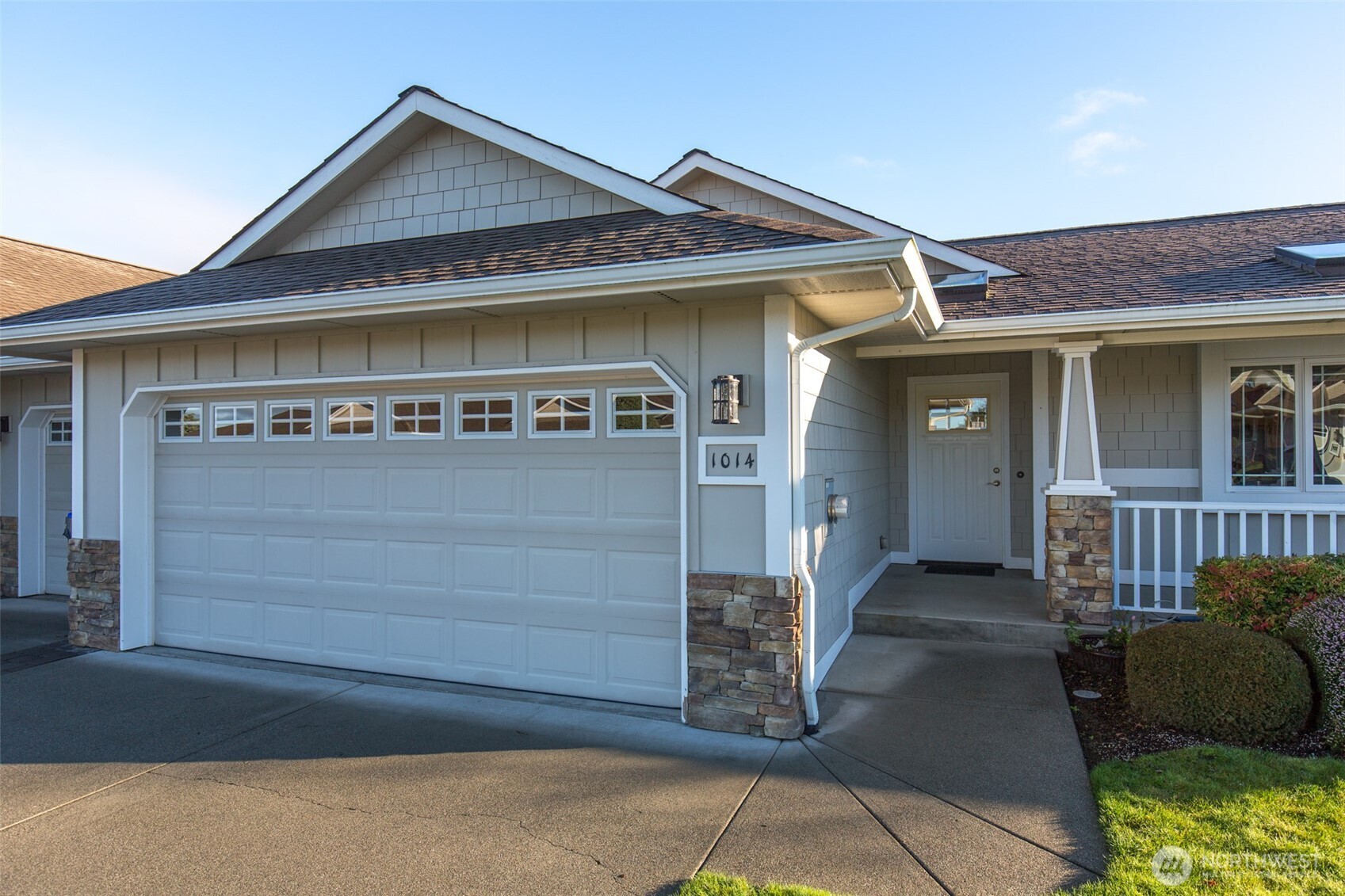 1014 N Minstrel Road
