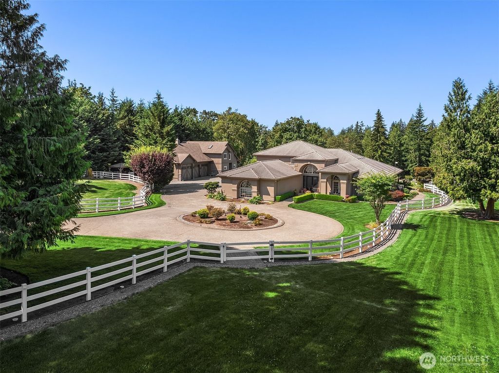 Photo of 18259 240th Avenue SE, Maple Valley, WA 98038 (MLS # 2331692)