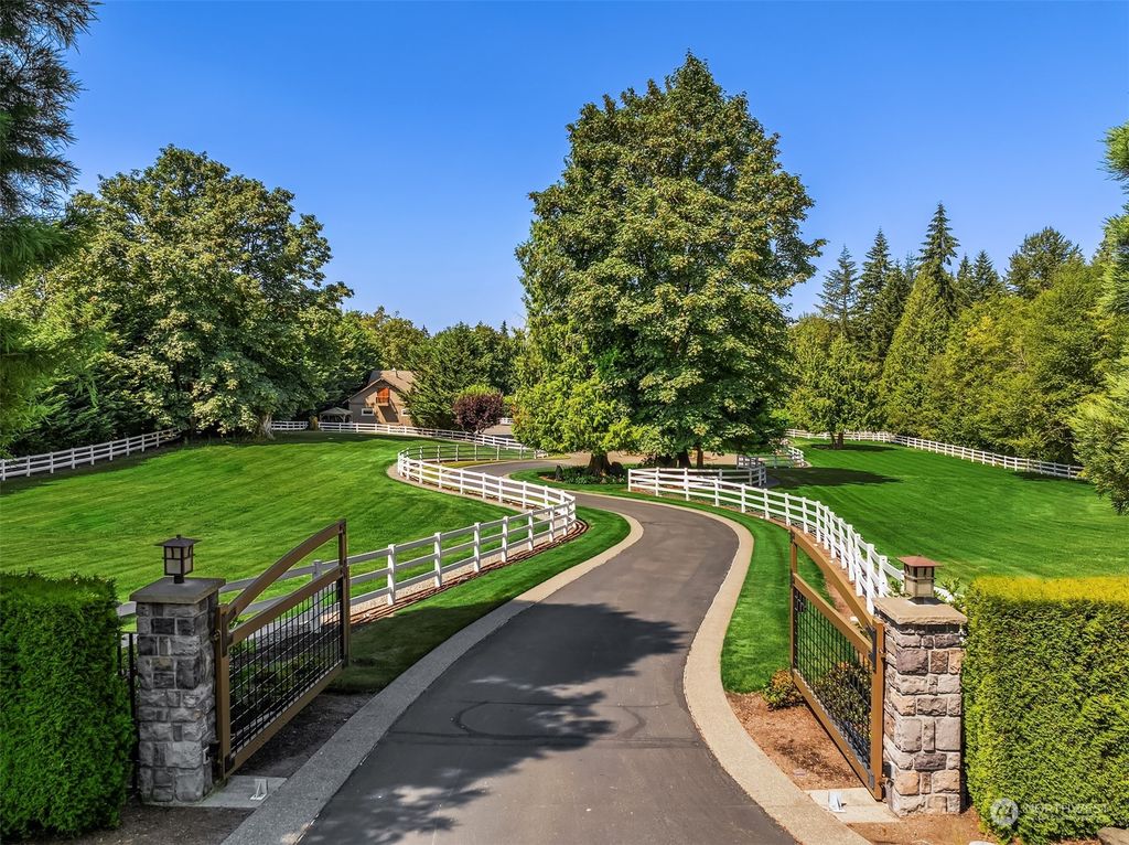 Photo of 18259 240th Avenue SE, Maple Valley, WA 98038 (MLS # 2331692)