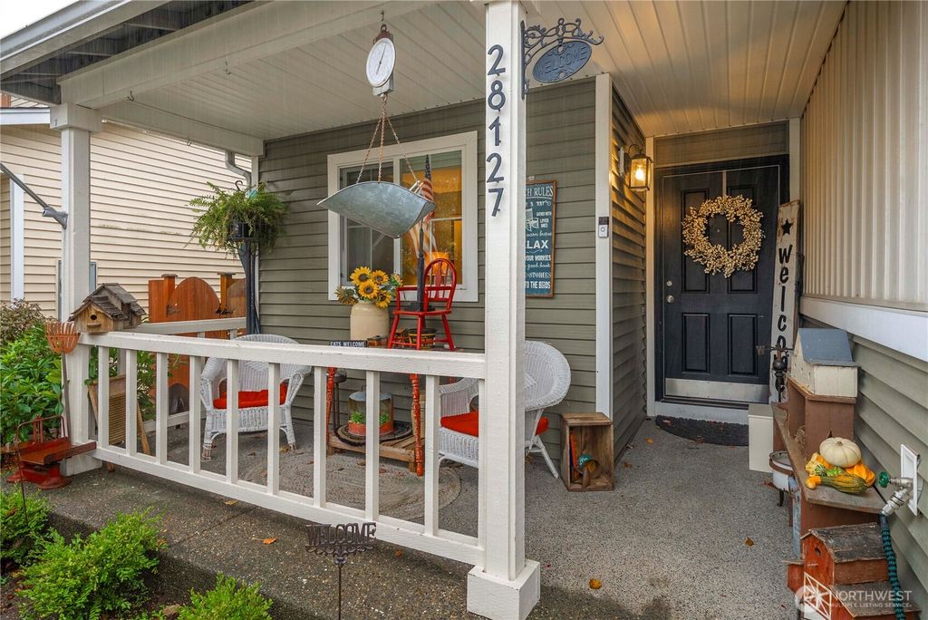 Photo of 28127 240th Avenue SE, Maple Valley, WA 98038 (MLS # 2455570)