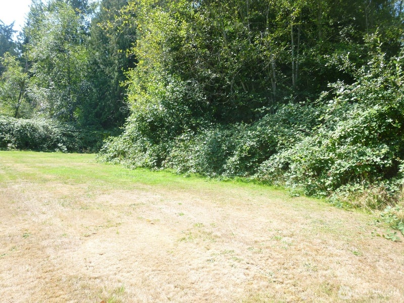 0 Larch Way