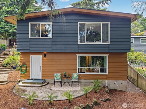 Photo of 16106 Densmore Avenue N, Shoreline, WA 98133 (MLS # 2559148)