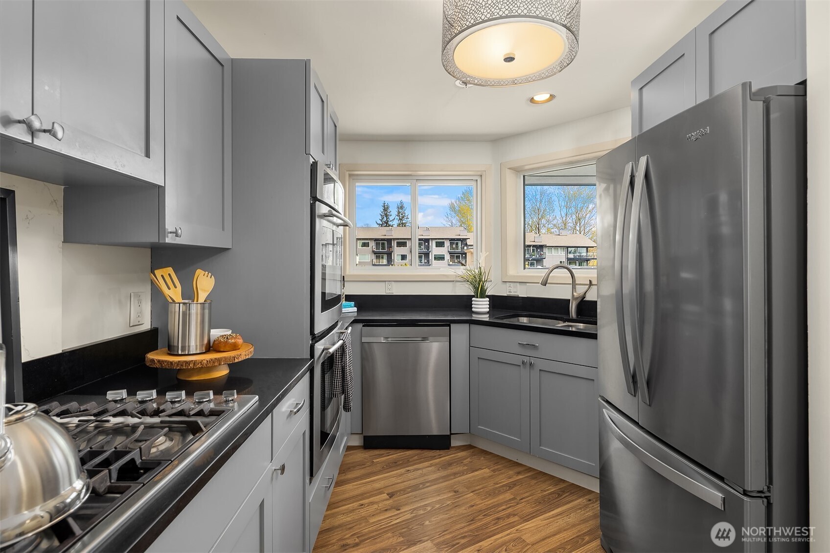 9039 NE Juanita Drive 305